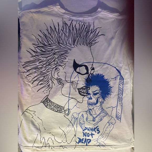 Ed Hardy X Siberia Hills Punks Not Dead Zombie Large Tee Shirt - Picture 3 of 7